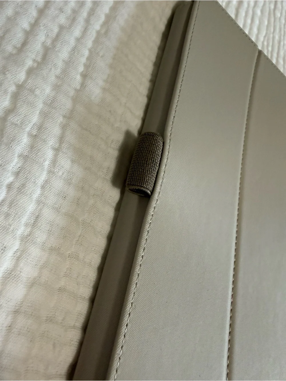 speck Beige iPad 10th Generation Case